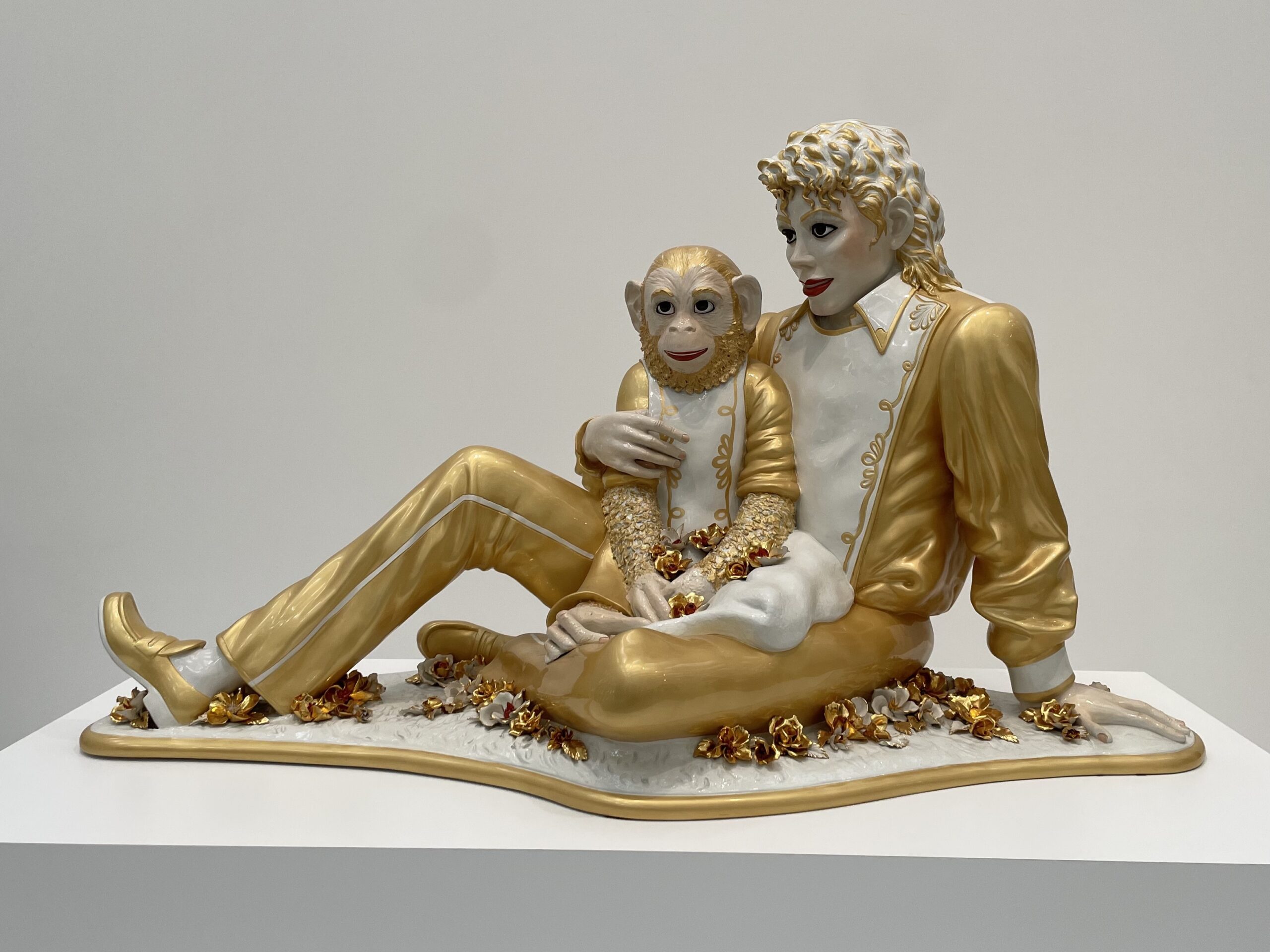 Jeff Koons MJ and Bubbles